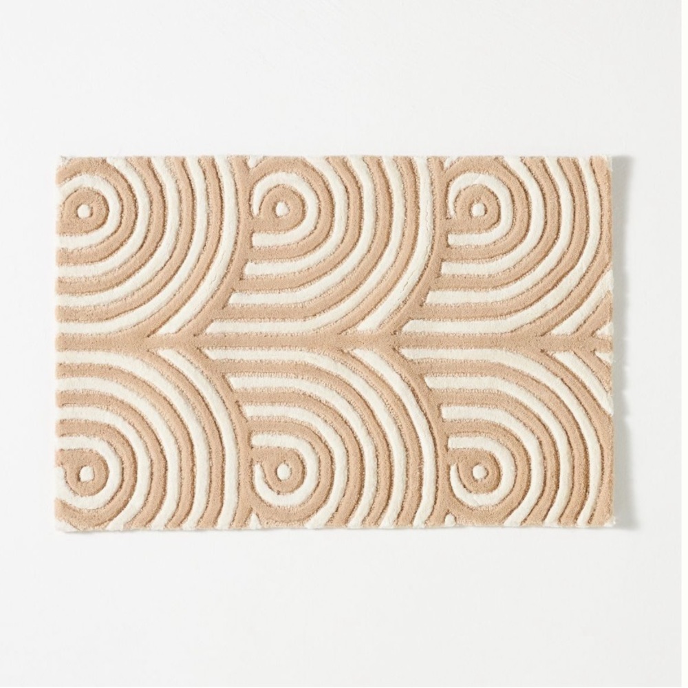 Anthropologie Andie Rug in Neutral *
